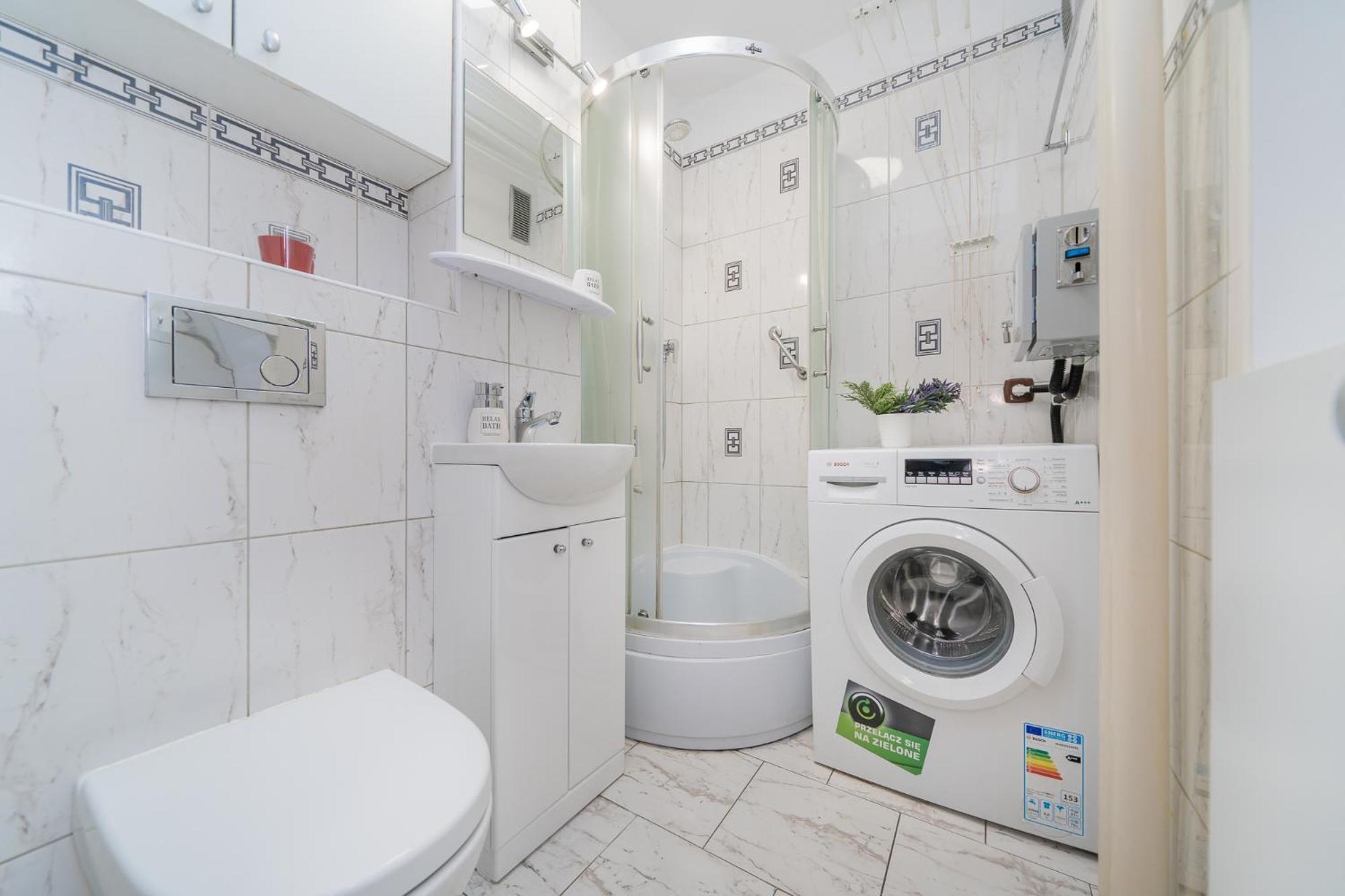 Mgr Pokoje W Samym Centrum Warszawy By Metro Rondo Onz - Super Bed Year23 Warszawa Eksteriør billede