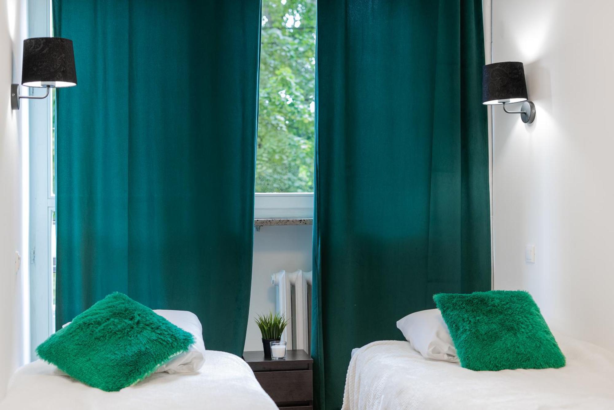 Mgr Pokoje W Samym Centrum Warszawy By Metro Rondo Onz - Super Bed Year23 Warszawa Eksteriør billede