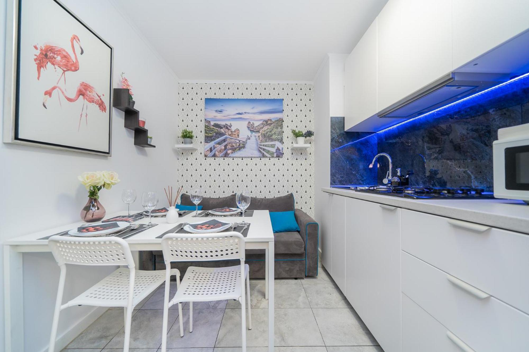 Mgr Pokoje W Samym Centrum Warszawy By Metro Rondo Onz - Super Bed Year23 Warszawa Eksteriør billede